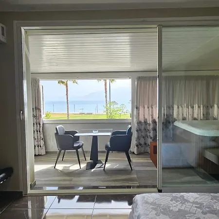 Pirro 3* Vlorë