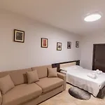 Pirro Hotel Vlore