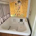 Hotel Pirro