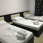 Hotel Pirro 3*