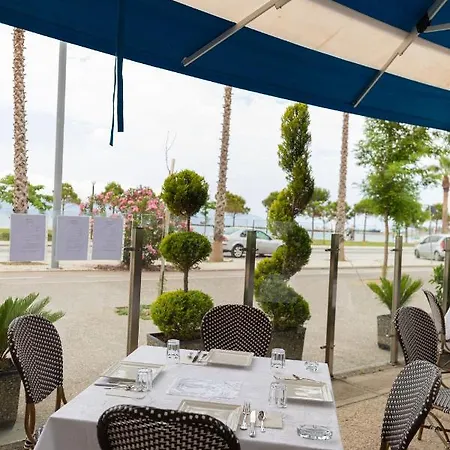 Pirro Hotel 4*