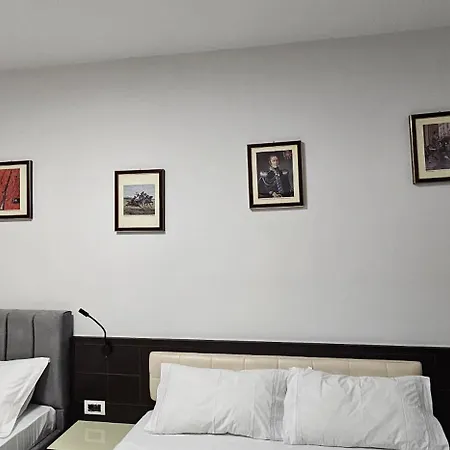 Pirro Hotel Vlorë